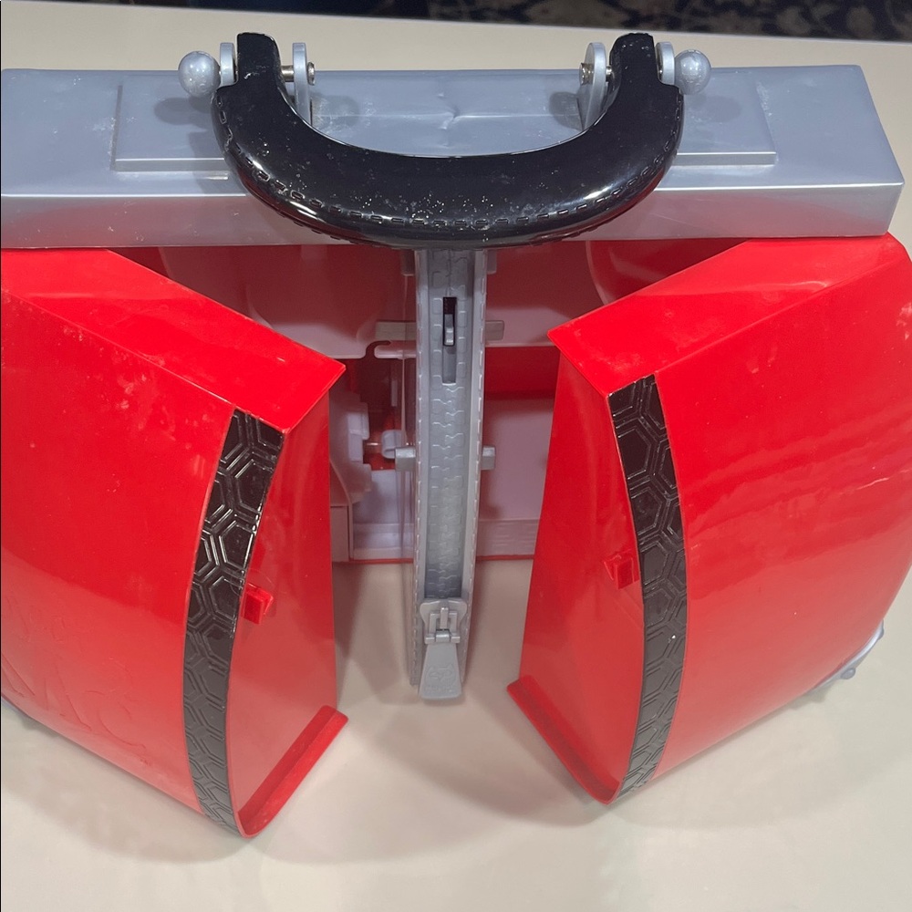 Project MC2 Science Lab Kit with case - Picture 9 of 13